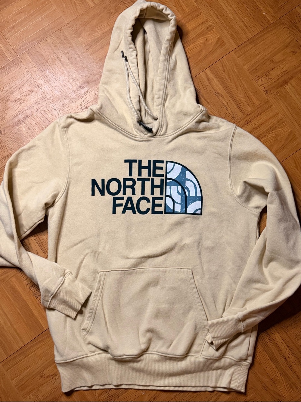 The North Face Men’s Cream Logo Hoodie